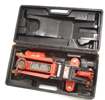 24" tire jack in box