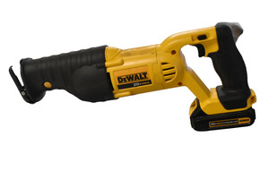 DeWALT 20V MAX Cordless Reciprocating Saw