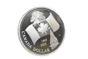 2005 (1965-) Canadian $1 40th Anniversary of Canada's National Flag Silver Coin