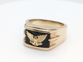 10K Gold Men's Ring with Eagle Design