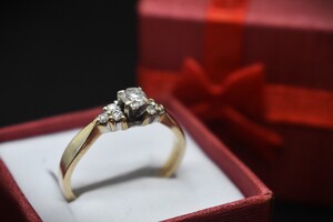 14K Gold Ring with Clear Gems