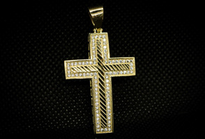 10K Gold Cross Pendant