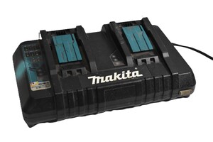 Makita Dual 18V Battery Charger