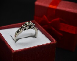 14K Gold Ring with Clear Gems