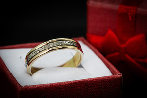 14K Two-Tone Gold Band