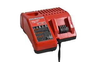 Milwaukee M12/M18 Battery Charger