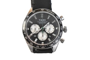 Timex chronographic watch with leather band 