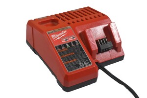 Milwaukee M12/M18 Battery Charger