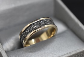 10K Two-Tone Gold Band