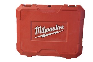 Milwaukee  Hammer Drill/Impact Driver Combo Kit