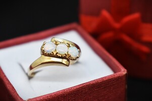 10K Gold Opalite Ring 