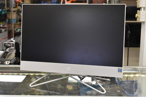 HP All-in-one 22" Desktop Computer - Pentium Gold / Win11