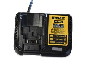 Dewalt Charger DCB112