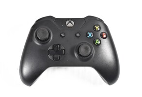Xbox One Controller - Black