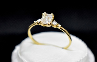 14K Gold Melanie Casey Diamond Ring 