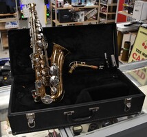Selmer Bundy II Alto Saxophone - Octave Key Damaged