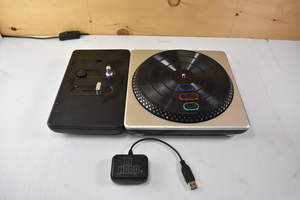 DJ Hero Turntable + Game Kit (Playstation)