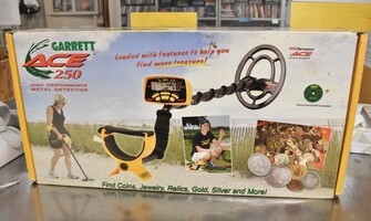 Garrett Ace 250 High Performance Metal Detector