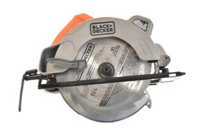 Black and Decker Corded Circular Saw