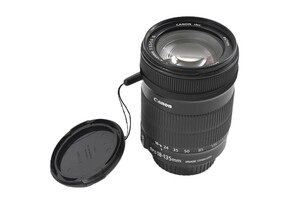 Canon 18-135mm f/3.5-5.6 EF-S Lens