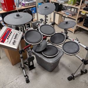 Yamaha DTXtreme Electric Drum Kit