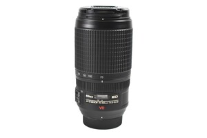 Nikon ED 70-300mm f/4.5-5.6 AF-S NIKKOR
