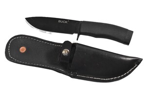 Buck Fixed Blade in Sheath