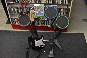 Xbox 360 RockBand Set